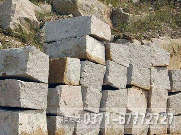 花崗巖石料生產(chǎn)線需要多少錢，用到哪設(shè)備？