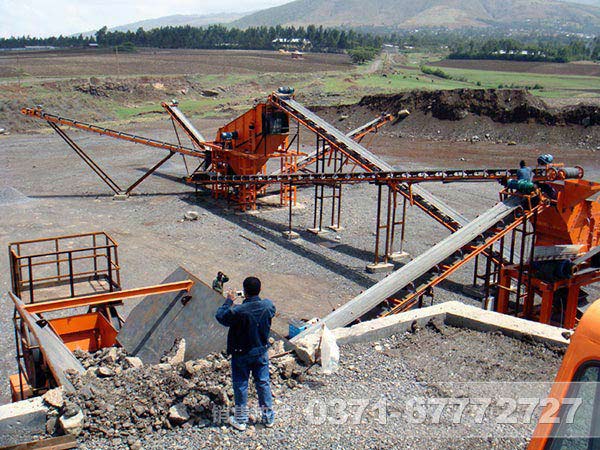 整套砂石生產(chǎn)線全套設(shè)備哪種廠家好？都有哪些碎石設(shè)備