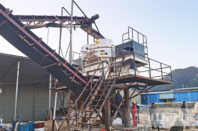 廣東客戶(hù)vsi新型制砂機(jī)工作現(xiàn)場(chǎng)