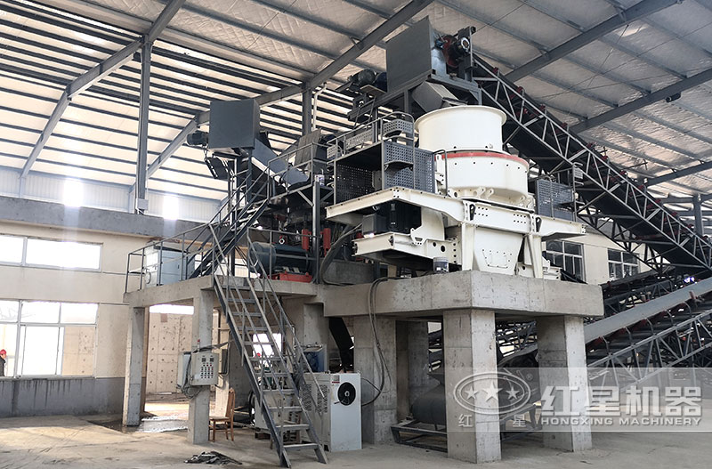 HVI鵝卵石制砂機生產(chǎn)現(xiàn)場