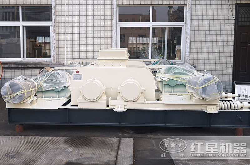 對輥制砂機(jī)的成品率多少？型號和技術(shù)參數(shù)