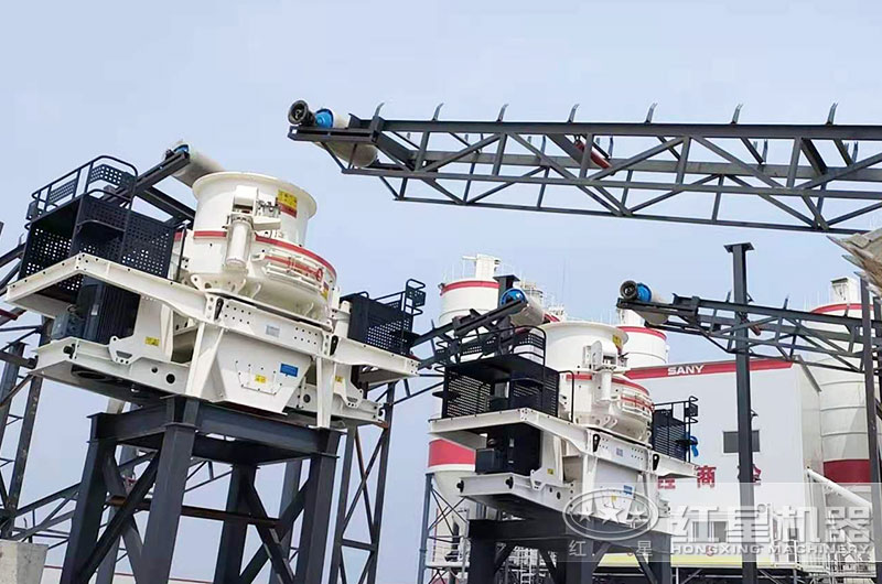 制砂機(jī)工作實(shí)拍圖