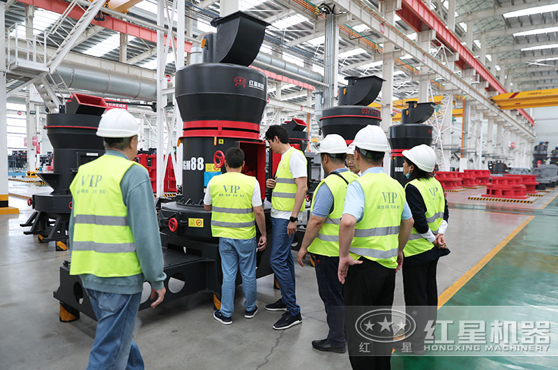 客戶來(lái)廠考察設(shè)備