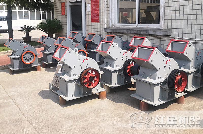 錘式破碎機小型作業(yè)量多少？錘頭及技術(shù)參數(shù)