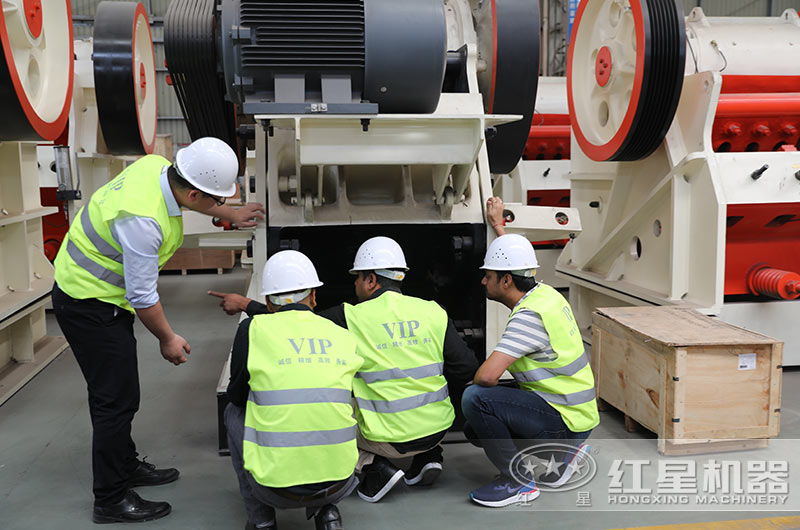 到廠考察設備、選型