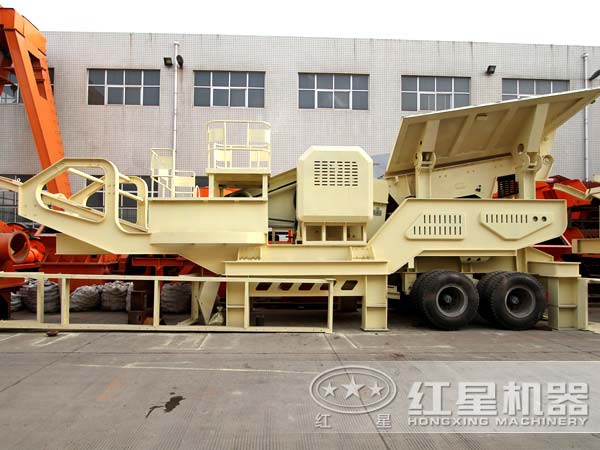 河南移動反擊式破碎站貴不？多少錢一臺？