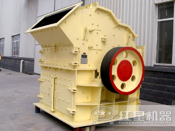 PXJ800×600型石灰石高產(chǎn)細(xì)碎機(jī)_小功率，大能力，值得一看