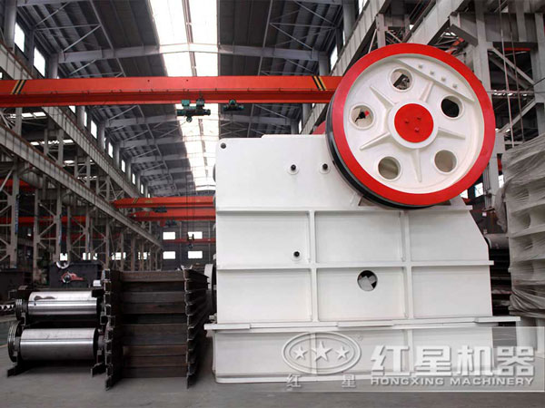 顎式破石機——石料廠的戰(zhàn)斗機，石頭的變形機