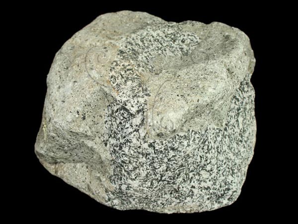 乘載著全套流動破碎篩分機，小小的石頭實現(xiàn)了大大的夢想