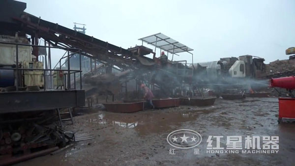 建筑垃圾破碎現(xiàn)場