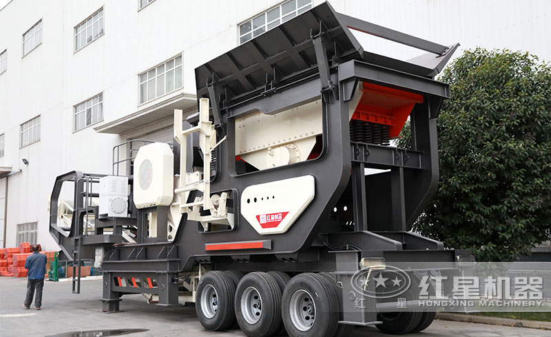 采石場(chǎng)移動(dòng)破碎設(shè)備全套多少錢？這樣配置更經(jīng)濟(jì)