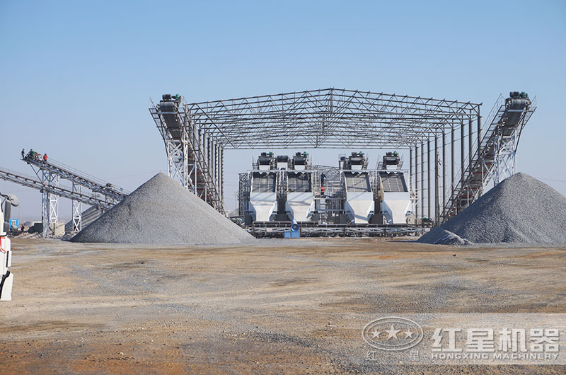 石頭粉碎成沙好賣嗎？ 市場(chǎng)石頭成沙機(jī)器什么價(jià)錢