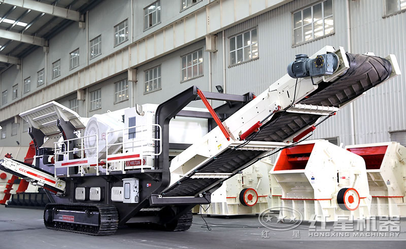 履帶式移動破碎石頭機(jī)價格是多少，如何配置生產(chǎn)線