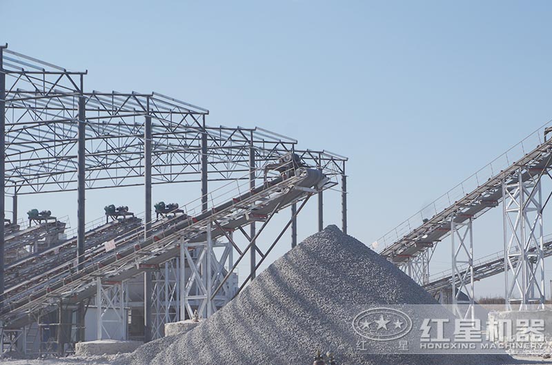 大型全套碎石破碎機(jī)價(jià)格多少錢？哪里有賣？