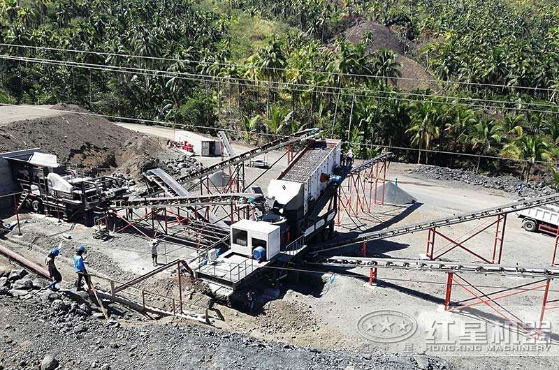 兩臺移動破碎機搭配作業(yè)出12、13青石子