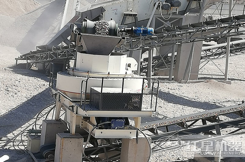 巖石粉碎制作機制砂可行嗎？一般小型的選擇哪些設(shè)備？