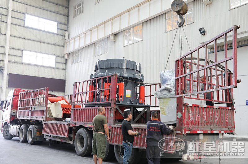 處理細(xì)料的圓錐破碎機(jī)下料口多大，產(chǎn)量是多少？