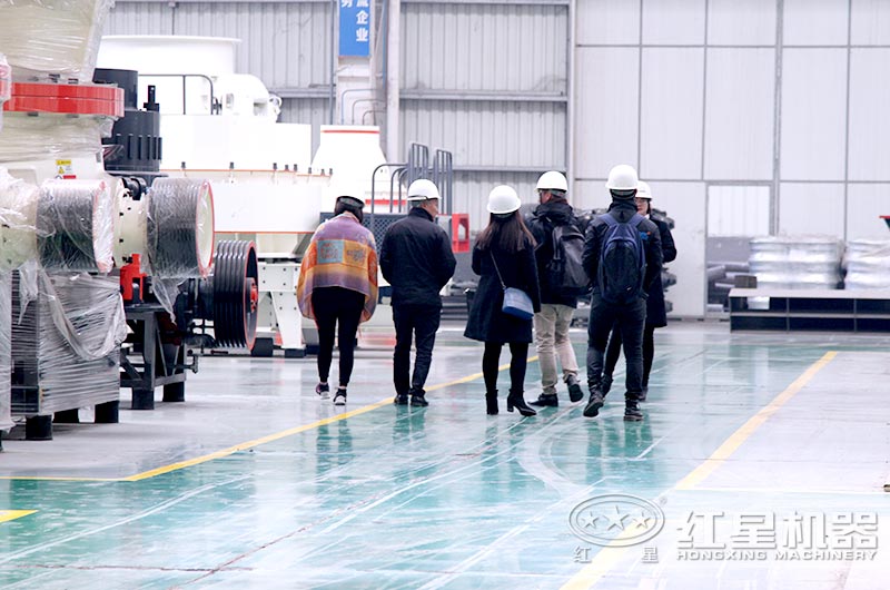 絡(luò)繹不絕的用戶(hù)來(lái)廠考察選購(gòu)