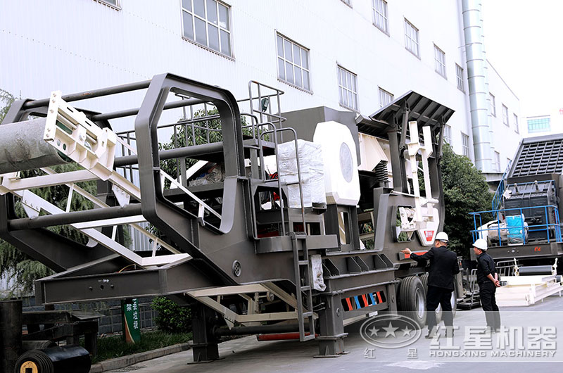 車載移動(dòng)石料破碎機(jī)