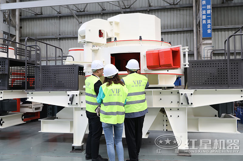 客戶(hù)來(lái)廠考察設(shè)備