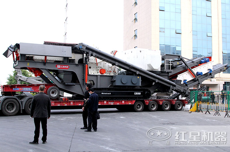 履帶式砂石粉碎機全力出擊，碎石效果驚人，報價是多少？