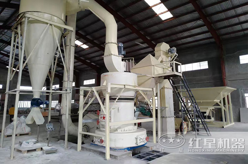 有沒有磨粉機(jī)現(xiàn)場工作視頻？多少錢一臺(tái)？