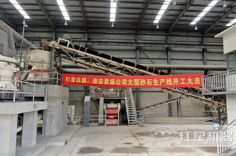 粉碎石頭的機(jī)器多少錢一臺(tái)？可以粉碎建筑垃圾嗎？