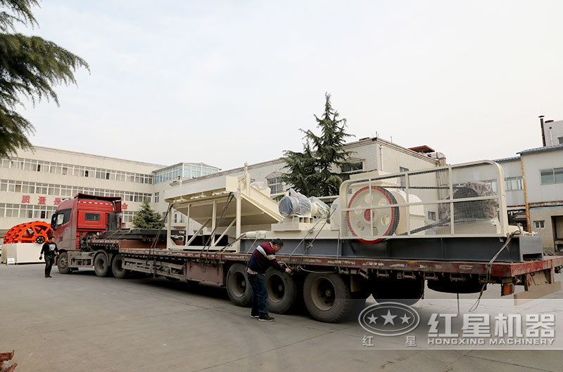 時(shí)產(chǎn)20噸的雙輥式破碎機(jī)多少錢？