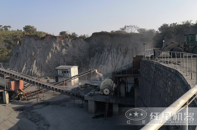 褐煤和煙煤有什么區(qū)別？重型石料破碎機能破褐煤嗎？