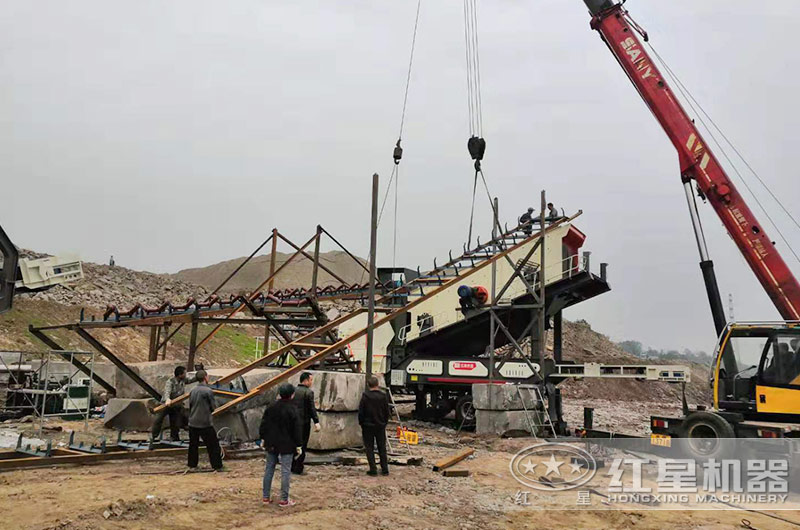 時產(chǎn)150T左右的河卵石移動式制砂機(jī)單價是多少？能不能分期付款？