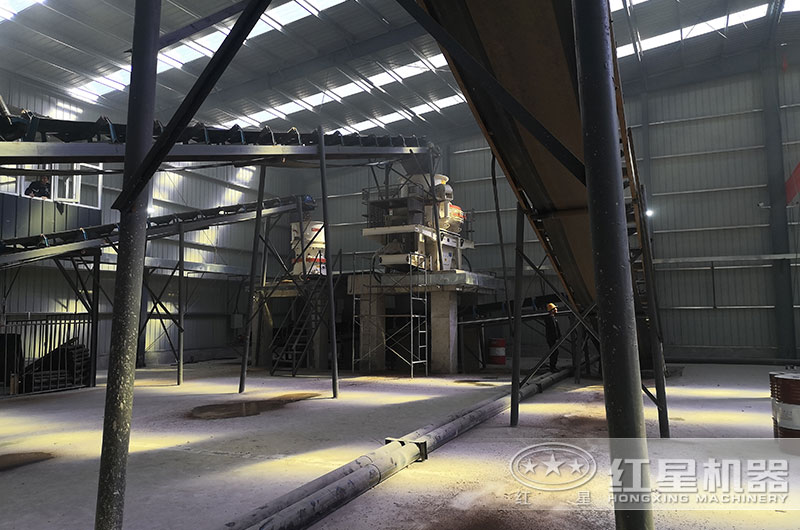 洞渣加工砂石合法嗎？繳納資源稅嗎？需要用到哪些砂石加工設(shè)備？