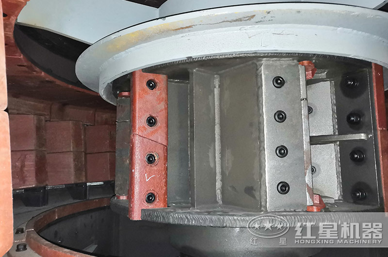 哪種制砂機能制細(xì)砂？出砂量大、效率高嗎