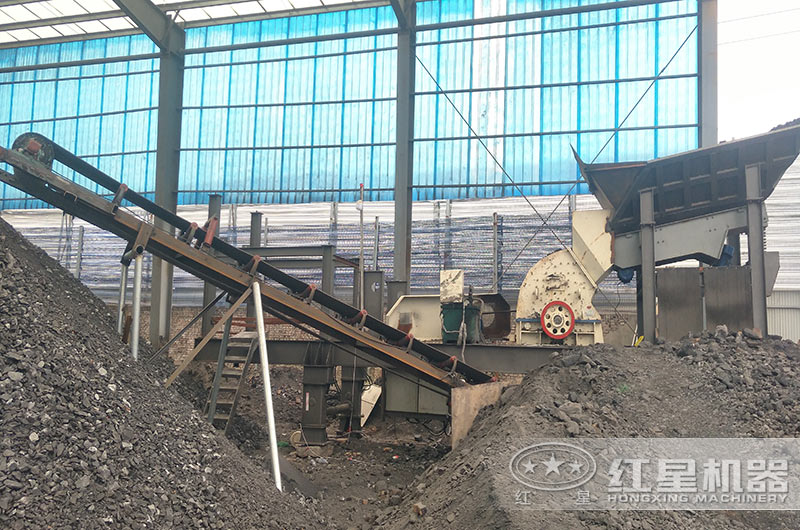 PC系列小型錘片式粉碎機體積小、易于安裝