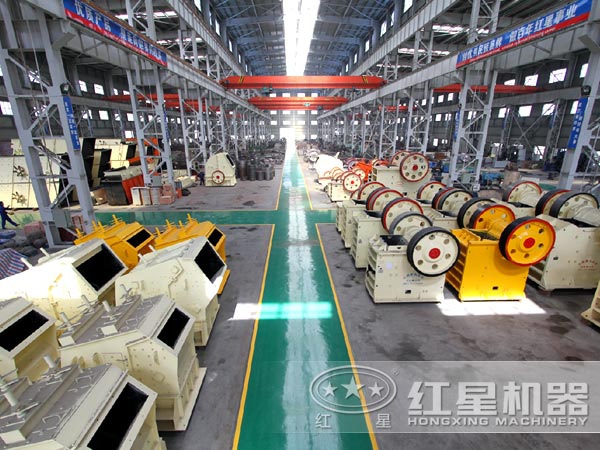 哪款破碎機(jī)更適合石料破碎生產(chǎn)線的細(xì)碎加工？