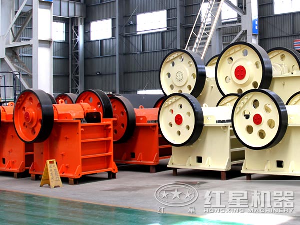 河南有賣時產(chǎn)150噸鄂式破碎機的嗎？